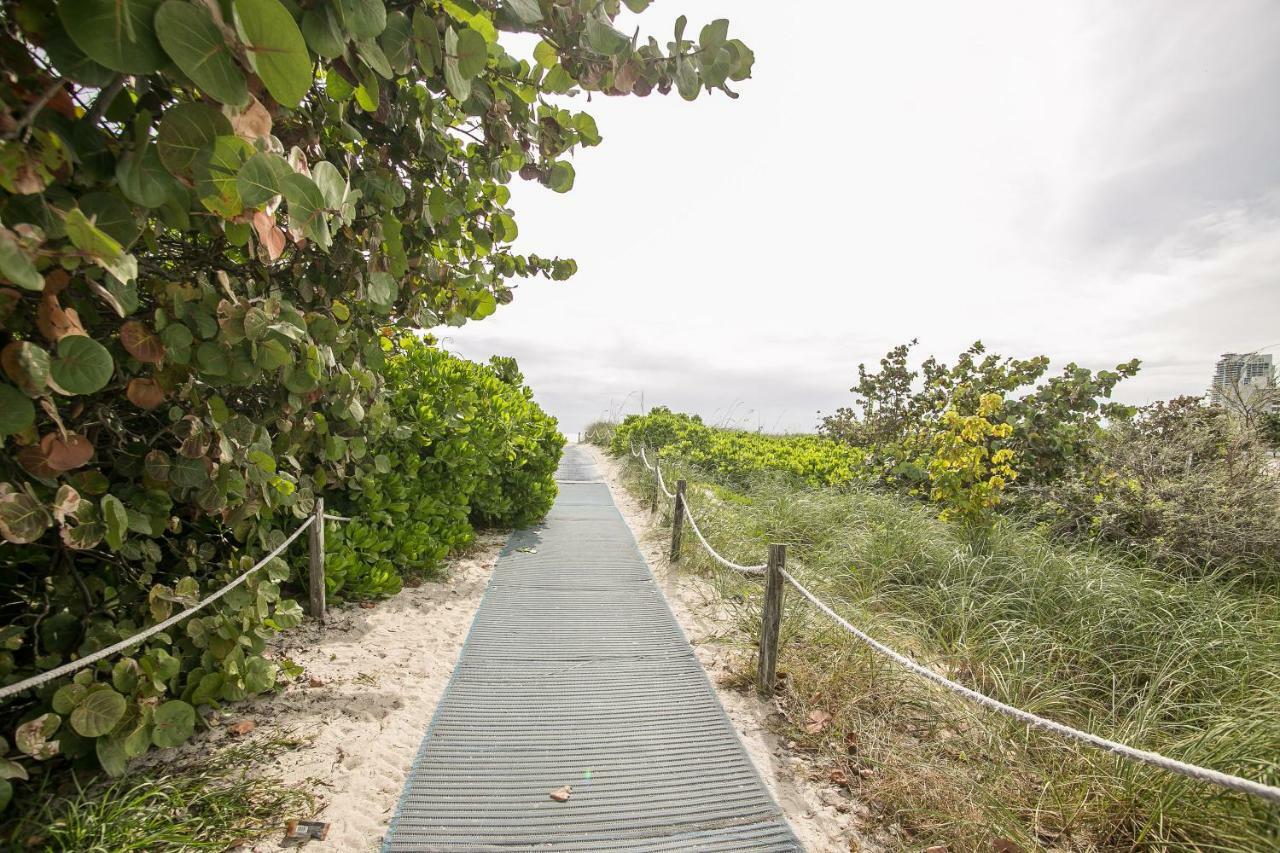 2 Bedroom 2 Bath With Patio On 11Th Collins Ave Miami Beach Exteriér fotografie