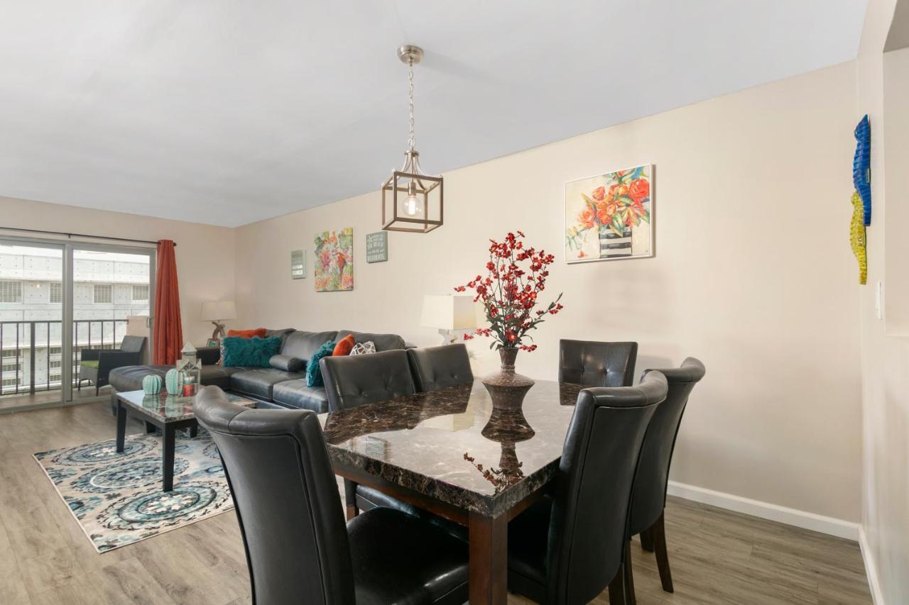 2 Bedroom 2 Bath With Patio On 11Th Collins Ave Miami Beach Exteriér fotografie