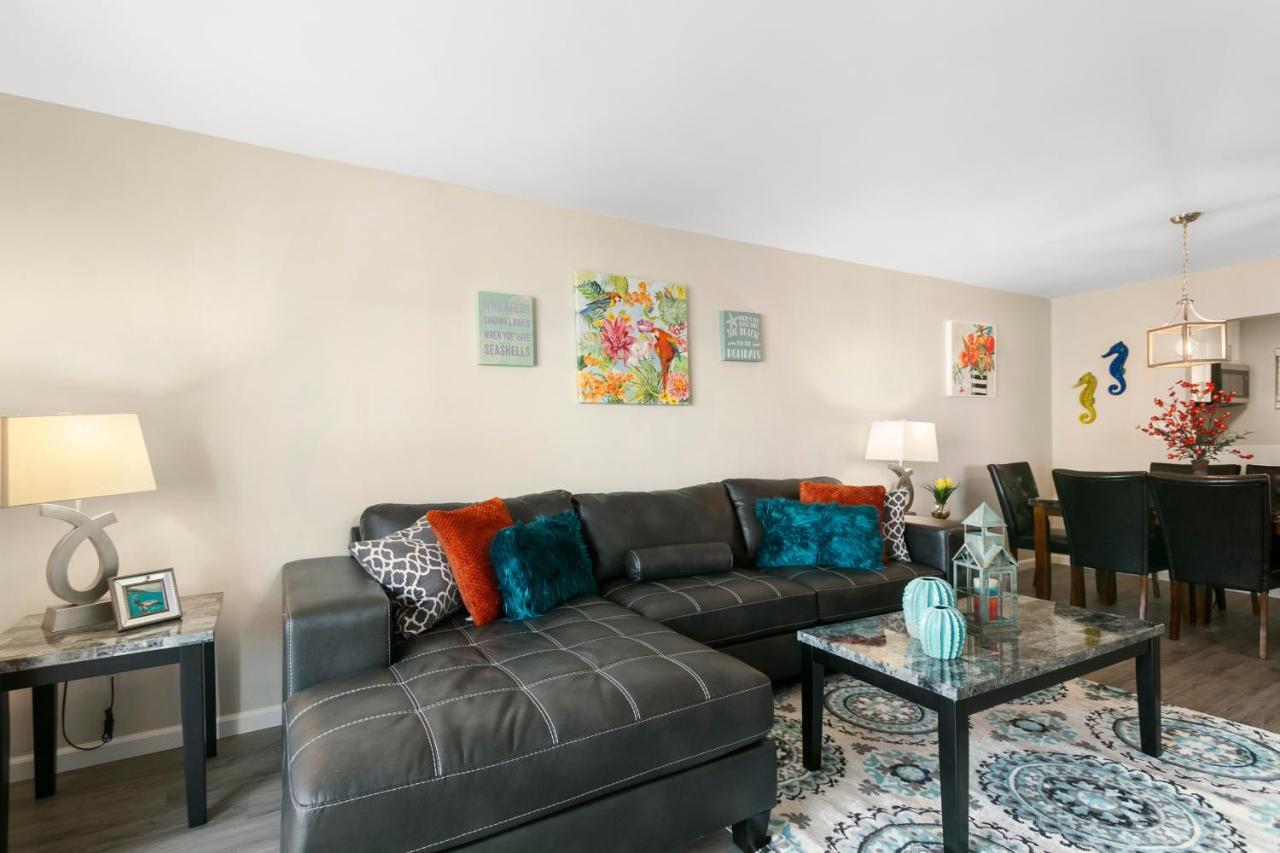 2 Bedroom 2 Bath With Patio On 11Th Collins Ave Miami Beach Exteriér fotografie
